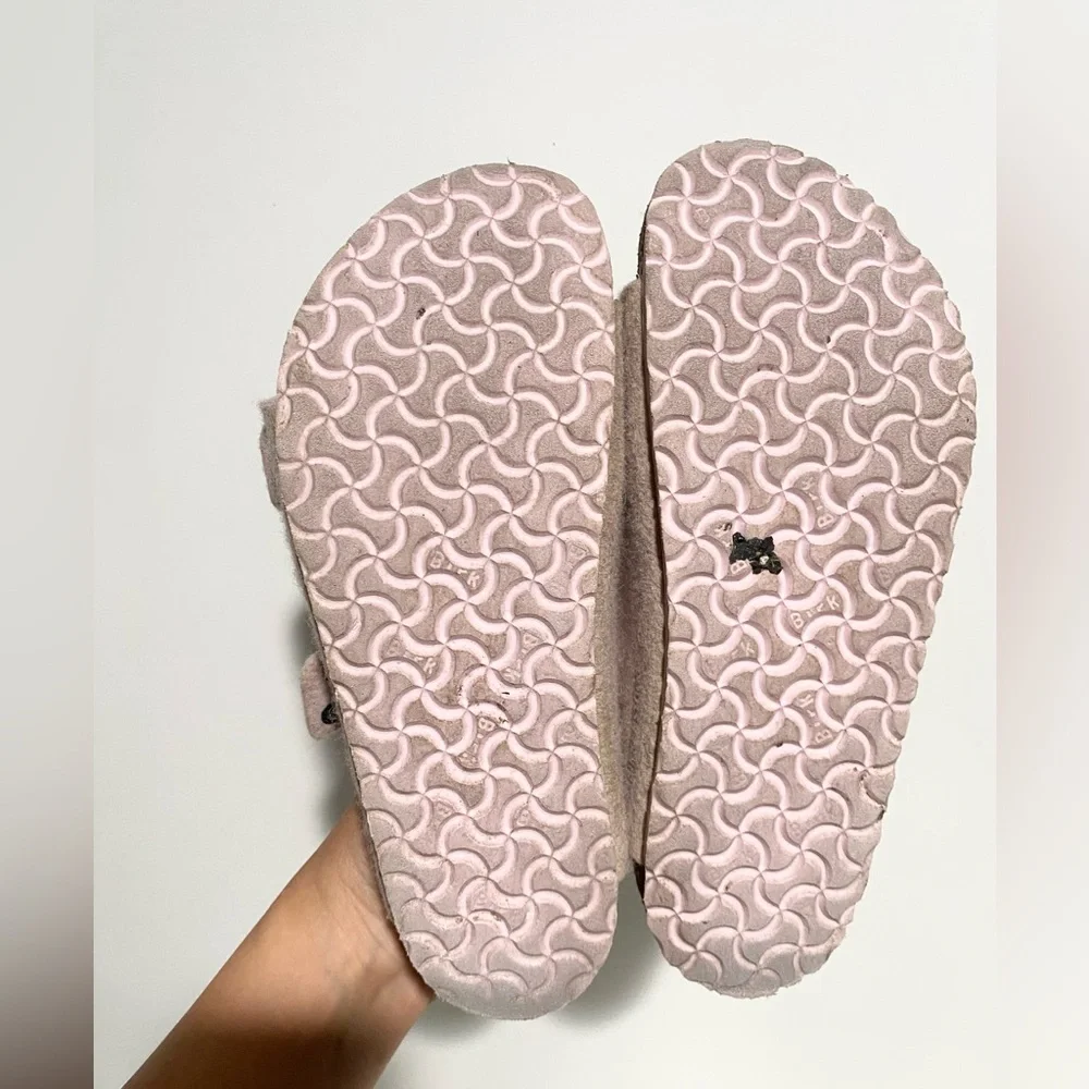 Birkenstock Arizona Kids Pink Wool Felt‎ Sherpa Sandals 33